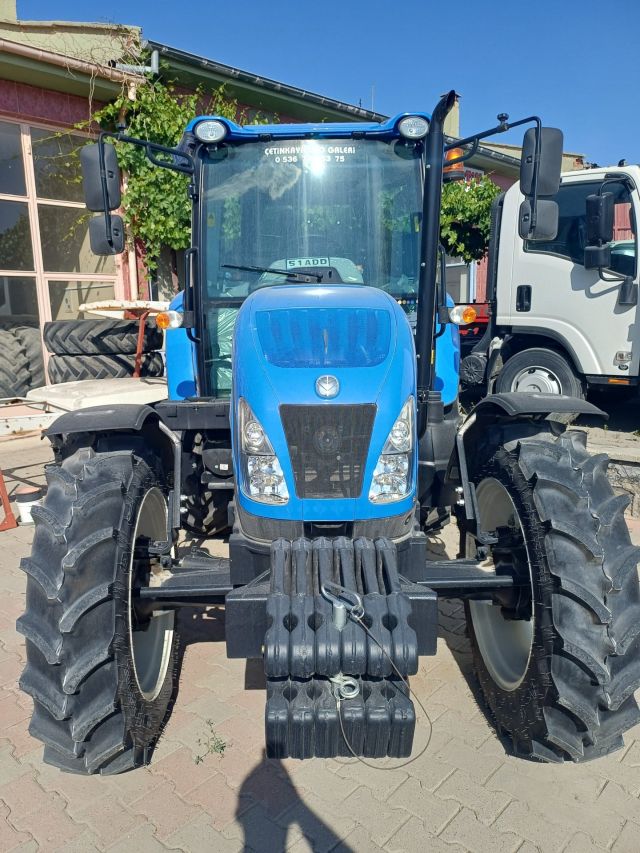 2023 New Holland TD75D